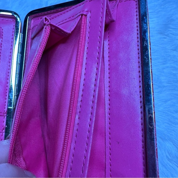 Clutch Wallet Faux Embossed Crocodile Print Pink - Picture 13 of 16